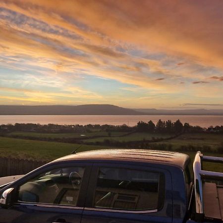 Hillhead'S Sea View Escape Villa Moville Esterno foto