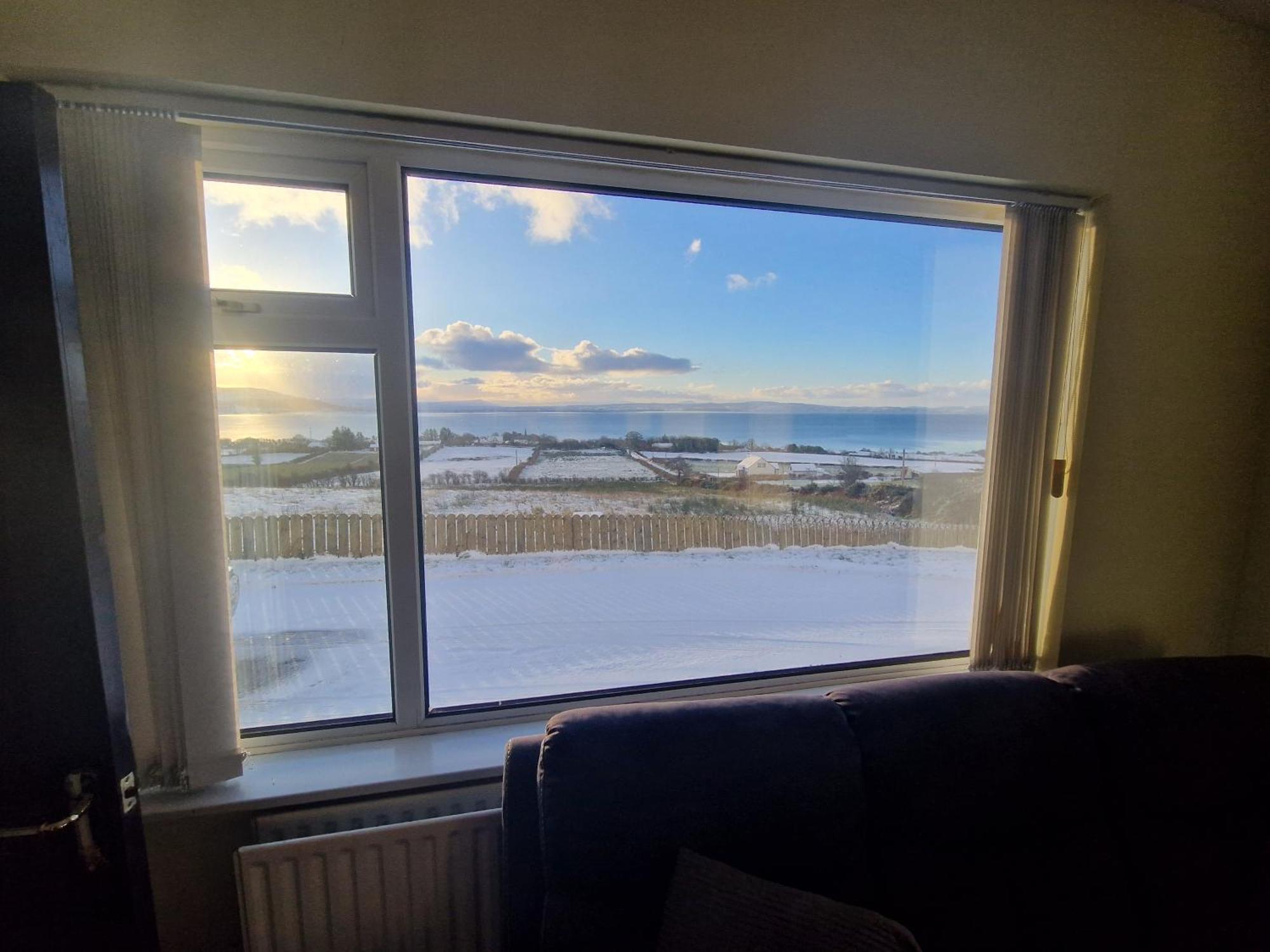 Hillhead'S Sea View Escape Villa Moville Esterno foto